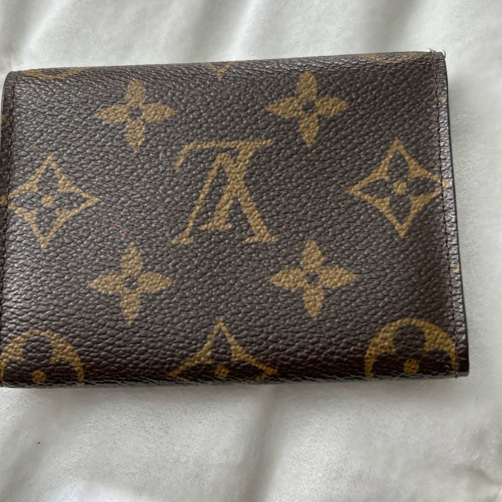 Louis Vuitton Men’s Card Holder - Picture 2 of 10